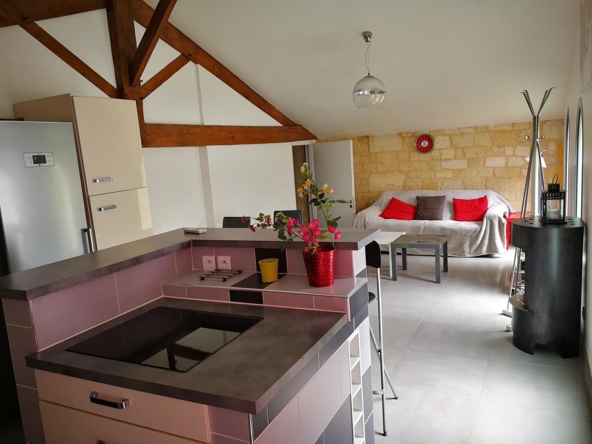 Appartement De Charme Bordeaux Chatrons エクステリア 写真